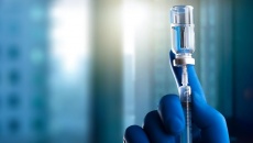 FDA phê duyệt vaccine mới ngừa viêm màng não mô cầu của Pfizer