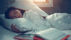 Bác sĩ chia sẻ phương pháp '10-3-2-1-0' giúp bạn ngủ ngon hơn