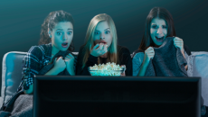 Điều gì sẽ xảy ra với cơ thể khi bạn xem phim kinh dị?