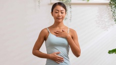 4 động tác yoga hỗ trợ tiêu hóa