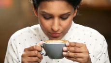 Chuyên gia dinh dưỡng cảnh báo 3 đối tượng nên tránh cà phê 