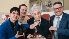 3 bí quyết sống lâu, hạnh phúc của những người sống thọ 100 tuổi