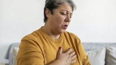 5 dấu hiệu cảnh báo cơn đau tim bạn không nên bỏ qua