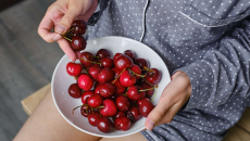Lợi ích bất ngờ của cherry và những lưu ý khi ăn