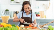 Chế độ ăn uống dành cho phụ nữ sau tuổi 50