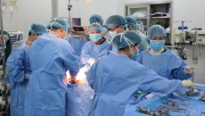 Y tế tuần: Nữ hộ sinh chết não hiến đa tạng cứu 4 người