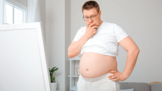 Vì sao người béo phì dễ bị ợ nóng hơn?
