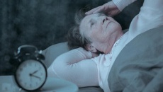 Nguyên nhân gây mất ngủ ở người cao tuổi  