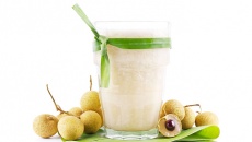 Trà sữa dừa long nhãn giải nhiệt cho ngày nóng nực