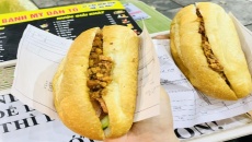 Bánh mì dân tổ Hà Nội