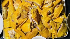 Cẩn trọng với gà ủ muối trên “chợ mạng”