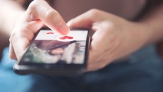 Các ứng dụng hẹn hò làm tăng hành vi tình dục nguy hiểm?