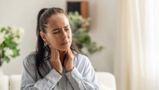 Bướu nhân tuyến giáp có mấy loại, làm sao để cải thiện?