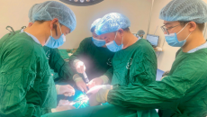 Bệnh viện Nhi Hà Nội cứu sống bé sơ sinh 2 ngày tuổi mắc teo thực quản type C