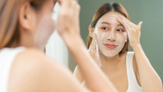 Muốn da khỏe đẹp nên rửa mặt mấy lần một ngày?