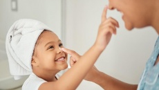 Chăm sóc da đúng cách cho trẻ vị thành niên