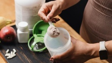 phụ nữ có nên bổ sung creatine?