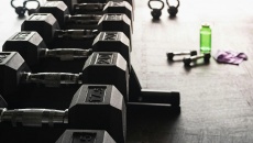 Hướng dẫn tìm mức tạ phù hợp cho người mới tập gym