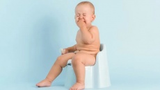 Thực phẩm nào gây táo bón ở trẻ sơ sinh?