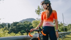 Bí kíp chăm da khi đạp xe giữa trời lạnh