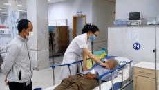 Bộ Y tế đề nghị tăng cường bảo vệ an toàn cho nhân viên y tế