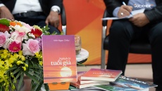Chùm ảnh ngày ra mắt sách 'Nghịch lý tuổi già'
