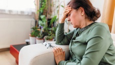 Suy tim độ 3: Thường xuyên khó thở, mệt, phù phải làm gì để cải thiện?