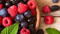 Chế độ ăn giàu polyphenol tốt cho sức khỏe tim mạch 