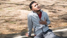 Đi bộ 50m đã đau thắt ngực: Thận trọng với bệnh thiếu máu cơ tim