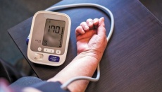 Cách xử lý tăng huyết áp tại nhà