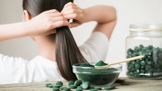 Tảo xoắn spirulina – “ngôi sao” mới trong các sản phẩm chăm sóc tóc