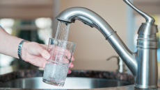 Muối trong nước máy có thể gây tăng huyết áp?