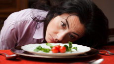 Làm sao để người Việt Nam chủ động thay đổi thói quen ăn uống?