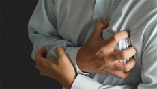 Hồi hộp, trống ngực kéo dài nhưng không có tổn thương tim có cần dùng thuốc không?