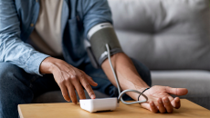 Tăng huyết áp, hở van động mạch chủ có nguy hiểm không?