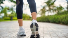 Đi bộ 30 phút mỗi ngày có thể giúp ngừa Ung thư vú