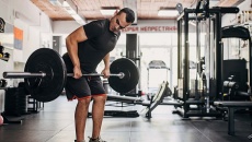 Bài tập cải thiện dáng đứng cho nam giới