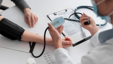 Khám sức khỏe miễn phí cho người dân hưởng ứng ngày 7/4