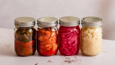 Thực phẩm nào là “vũ khí bí mật” giúp bạn loại bỏ vi nhựa? 