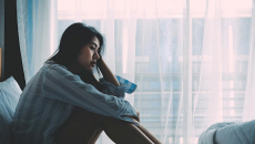 Lo âu: Vì sao càng né tránh càng dễ kiệt sức?