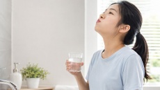 3 cách giảm đau họng cực dễ tại nhà 