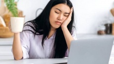 Ngủ đủ giờ nhưng vẫn mệt mỏi: Đừng vội nghĩ chỉ là thiếu ngủ