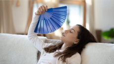 Mãn kinh sớm có thể làm tăng nguy cơ tăng huyết áp