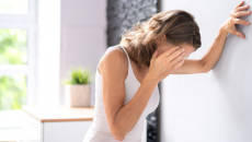Vì sao người mắc bệnh tim dễ chóng mặt khi đứng lâu?