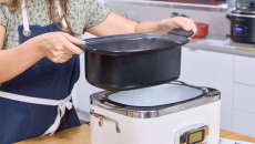 Bí quyết nâng tầm món ăn bằng nồi nấu chậm