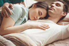 Những lợi ích sức khoẻ khi ngủ cạnh “người thương”