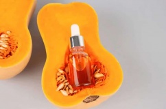 Giúp tóc mọc nhanh, chắc khỏe với dầu hạt bí ngô