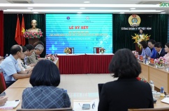 Chung tay chăm sóc, bảo vệ và nâng cao sức khỏe nhân dân