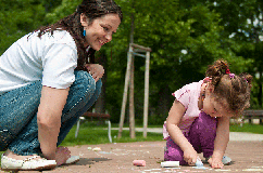 Làm cách nào giúp trẻ tự tin và độc lập?