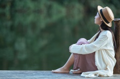 Tử vi thứ Tư (19/11/2025): Bạch Dương nên tạm gác lại những mơ mộng viển vông